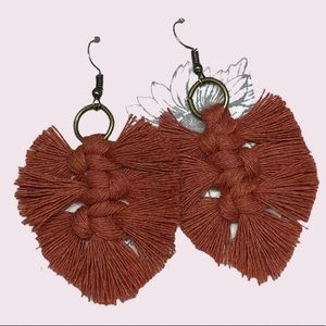 Macramé Leaf Earrings
